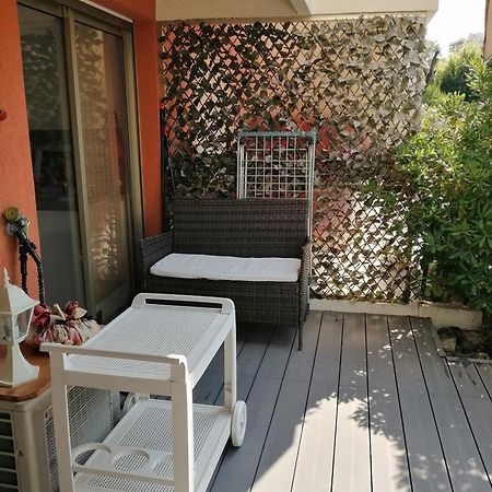 Studio - Juan Les Pins - Proximite Plages Antibes Exterior foto